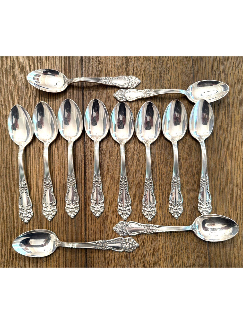 Reed & Barton Festivity Tiger Lily 12 Teaspoons Silverplate – Excellent